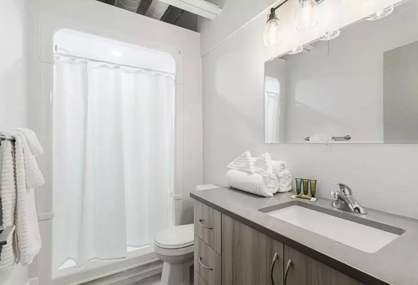 Station 1 By Terra Hospitality