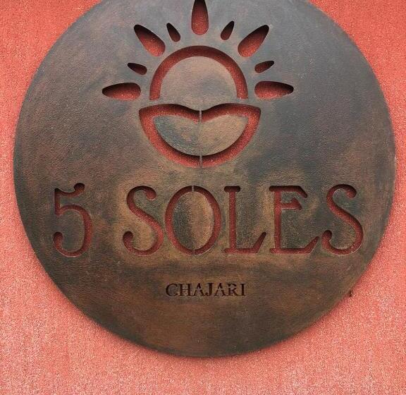 5 Soles Chajari