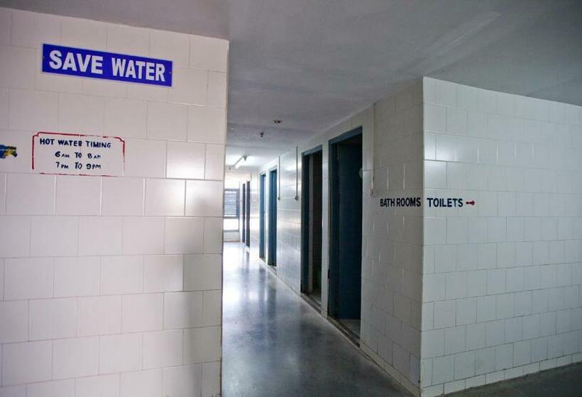 Bed and Breakfast Ramoji Sahara Shared Accommodation