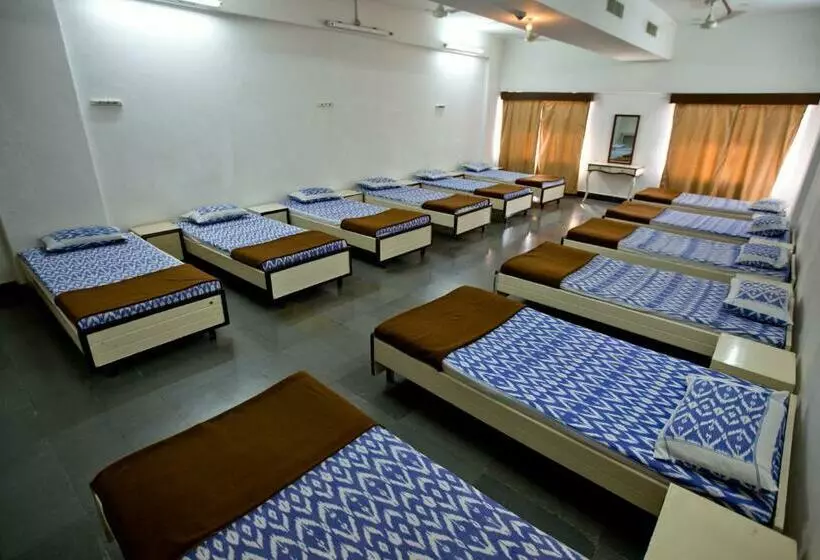 Aamiaismajoitus (B&B) Ramoji Sahara Shared Accommodation