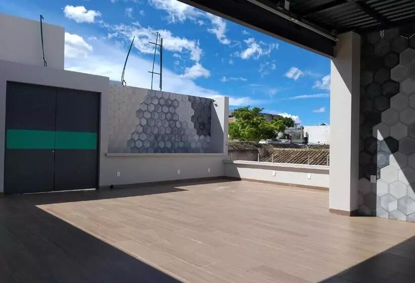 ホテル 9 Estrellas Casa