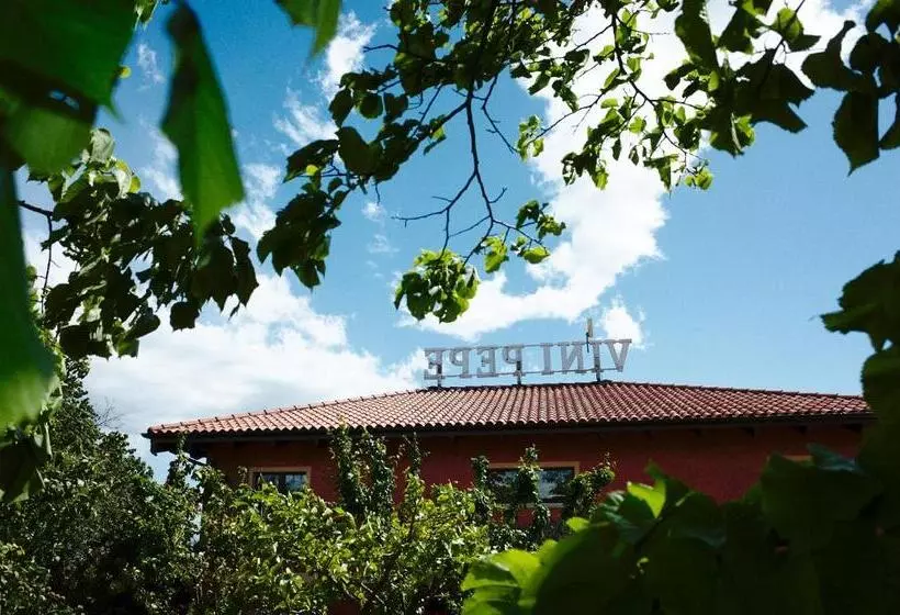ホテル Agriturismo Emidio Pepe