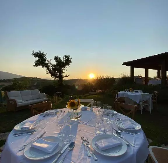 ホテル Agriturismo Emidio Pepe