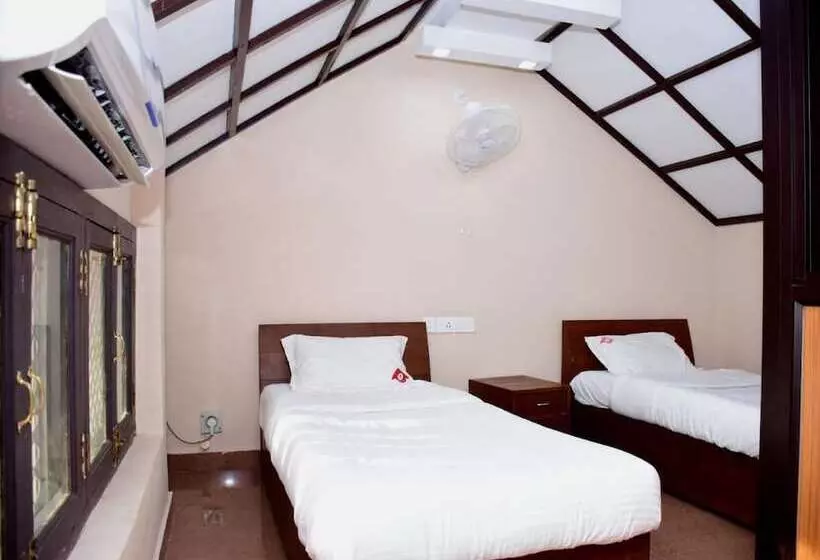 ホテル Karaikal Ashok Beach Resort