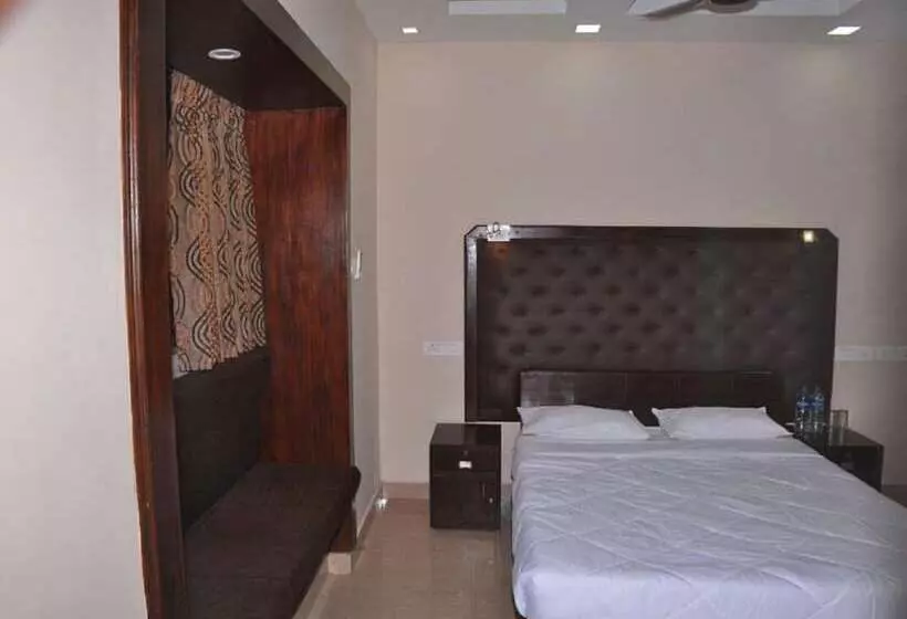 ホテル Karaikal Ashok Beach Resort
