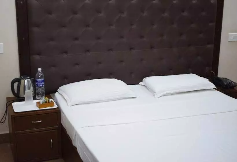 ホテル Karaikal Ashok Beach Resort