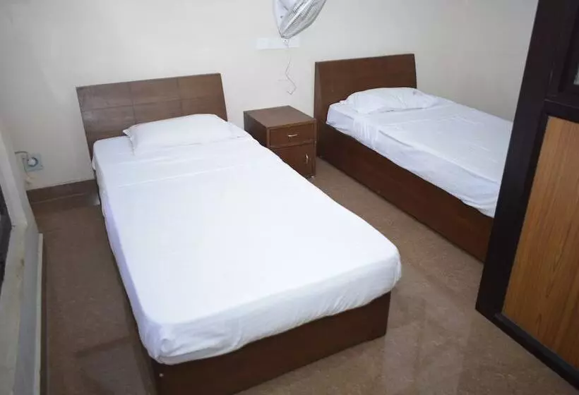 ホテル Karaikal Ashok Beach Resort