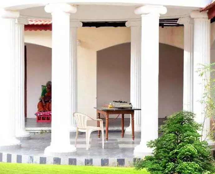 ホテル Karaikal Ashok Beach Resort