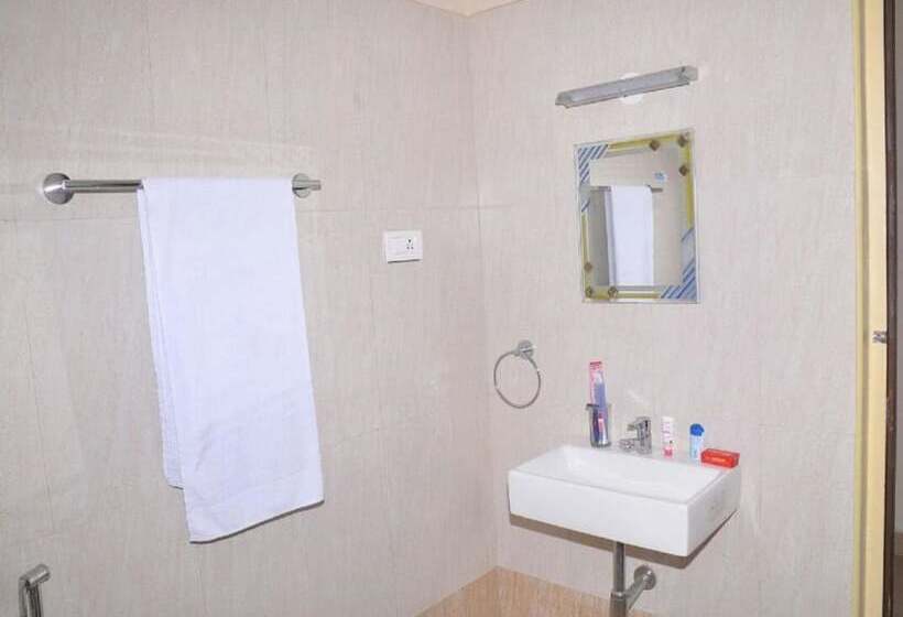 Szálloda Karaikal Ashok Beach Resort