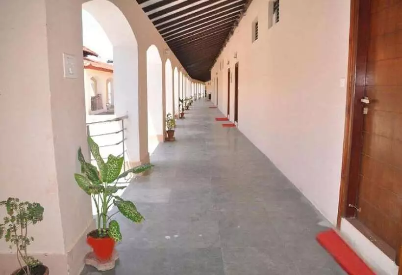 ホテル Karaikal Ashok Beach Resort