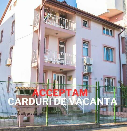 بنسيون Casa Raul