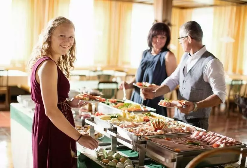 Majatalo Riegersburgerhof