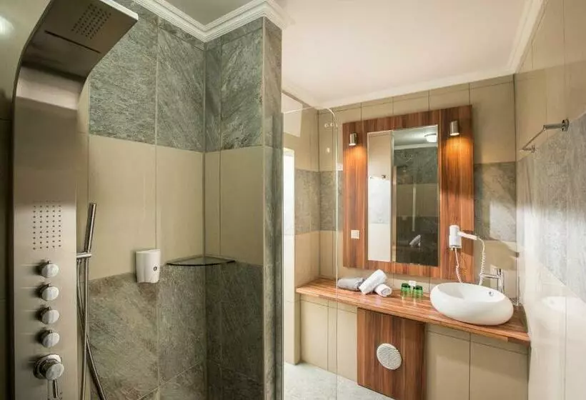 Majatalo Riegersburgerhof