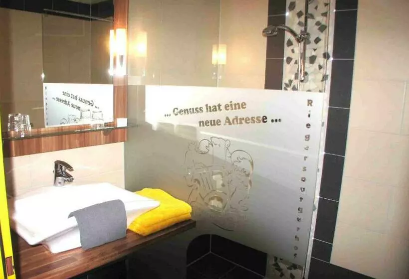 Majatalo Riegersburgerhof