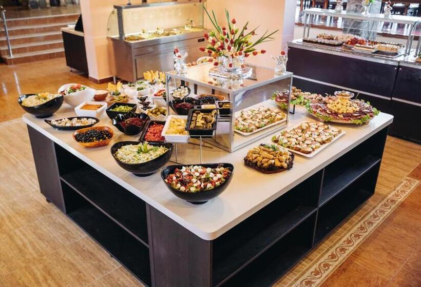 Amaris Hotel   All Inclusive   Free Parking