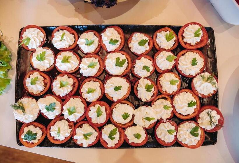 Amaris Hotel   All Inclusive   Free Parking