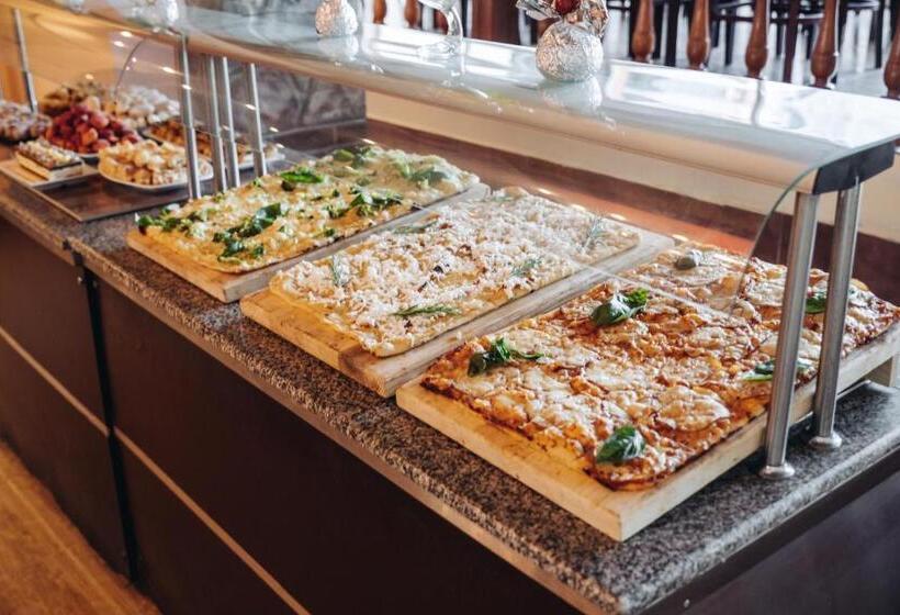 Amaris Hotel   All Inclusive   Free Parking