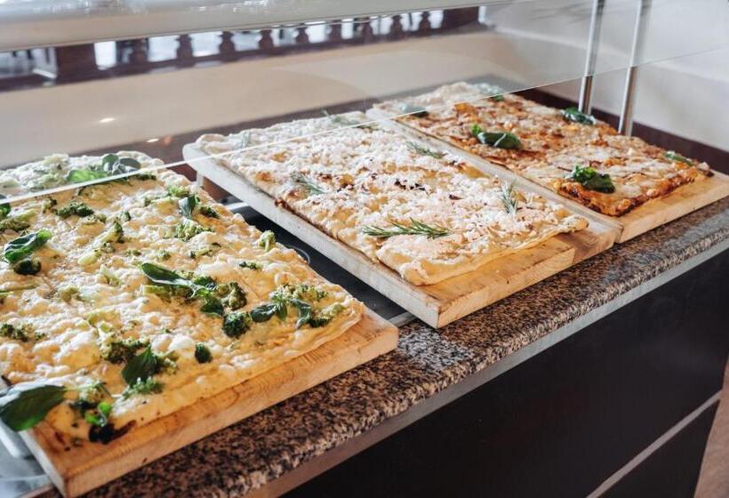 Amaris Hotel   All Inclusive   Free Parking