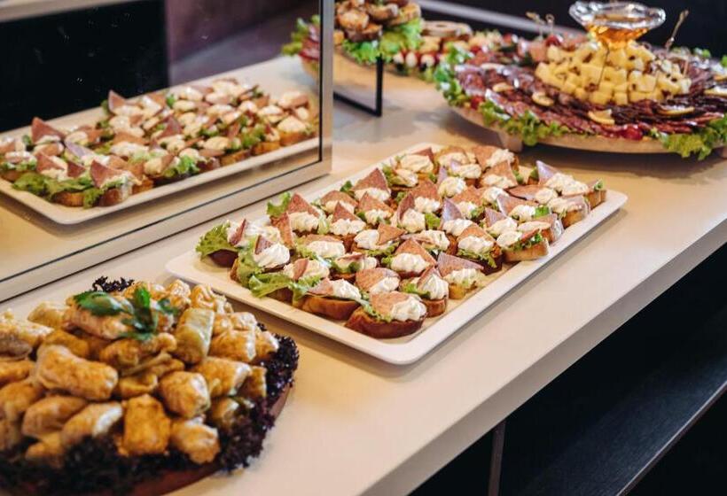 Amaris Hotel   All Inclusive   Free Parking