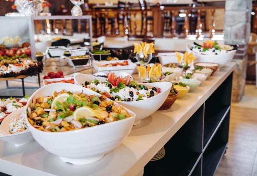 Amaris Hotel   All Inclusive   Free Parking