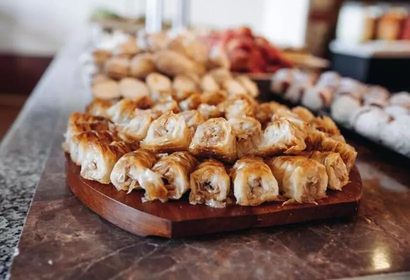 Amaris Hotel   All Inclusive   Free Parking