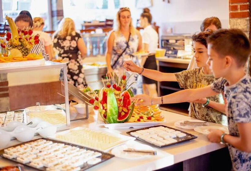 Amaris Hotel   All Inclusive   Free Parking