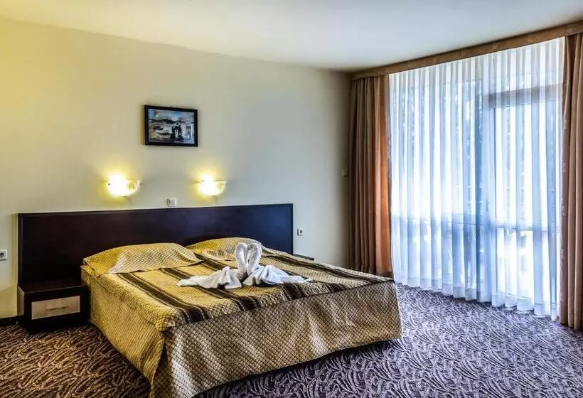 Amaris Hotel   All Inclusive   Free Parking