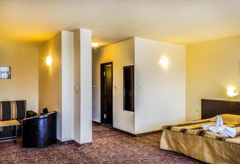 Amaris Hotel   All Inclusive   Free Parking