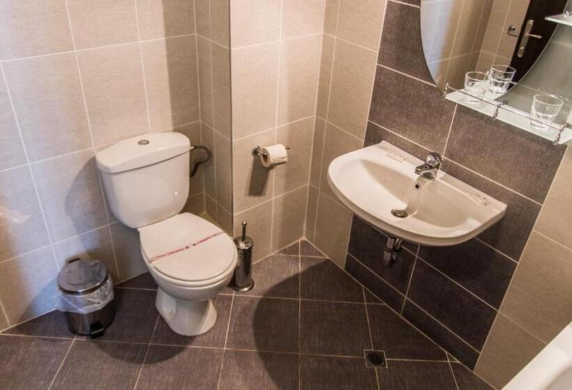 Amaris Hotel   All Inclusive   Free Parking