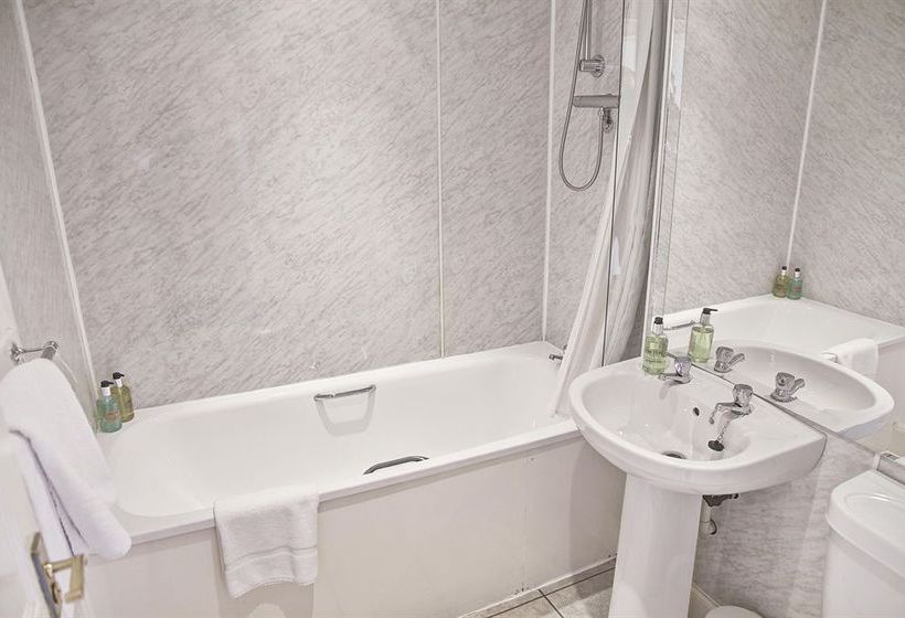 Fountain Court Morrison Apartments