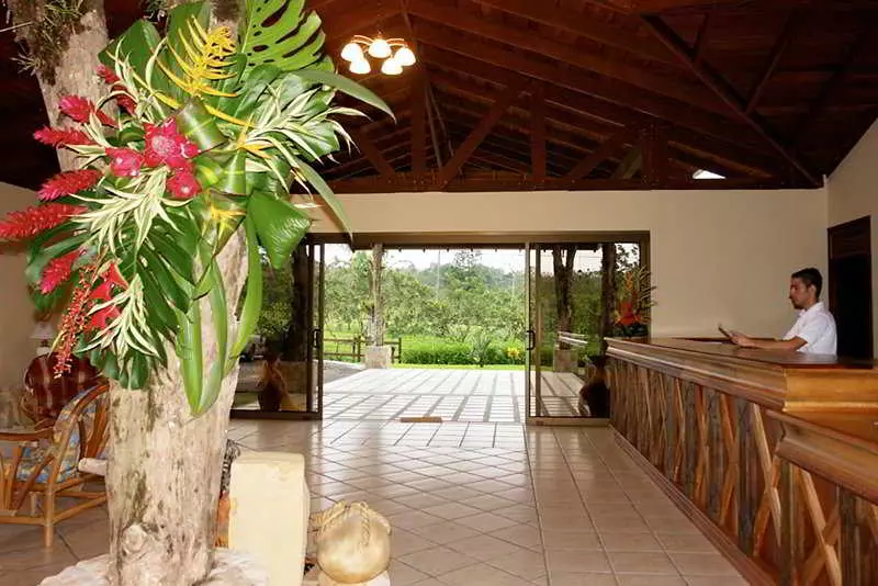 Отель Arenal Manoa Resort & Hot Springs