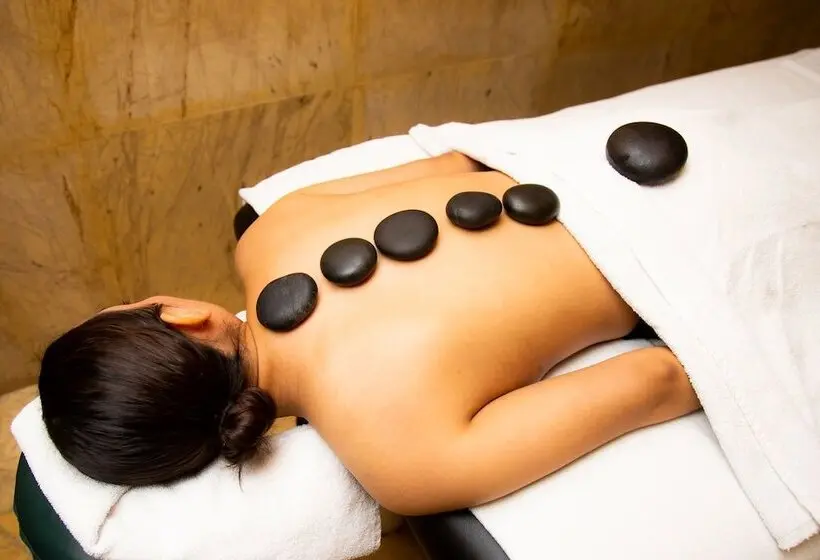 Hotel Barceló Monterrey Valle