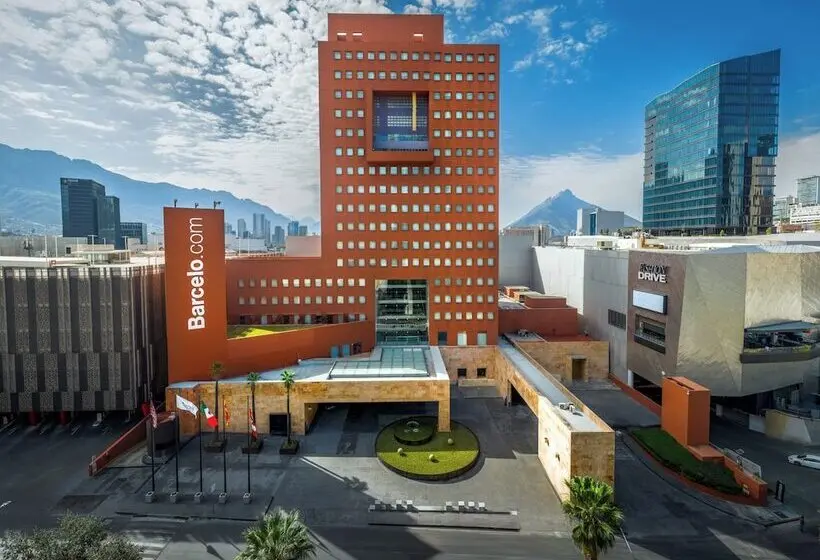 ホテル Barceló Monterrey Valle