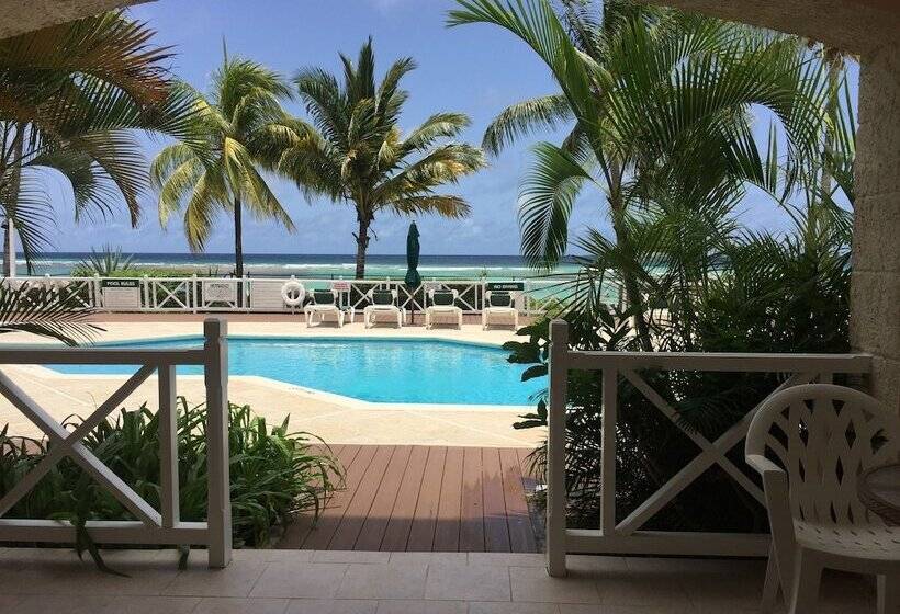 هتل Coral Sands Beach Resort