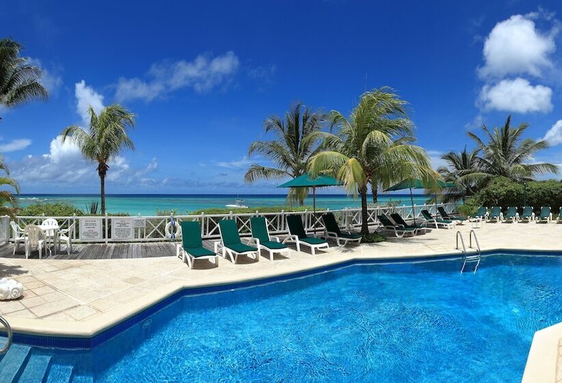 هتل Coral Sands Beach Resort