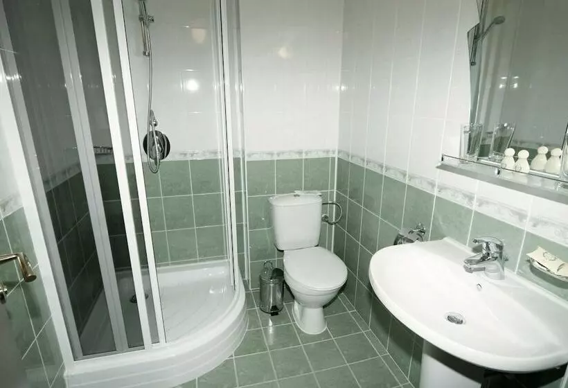 בית מלון כפרי Dionis