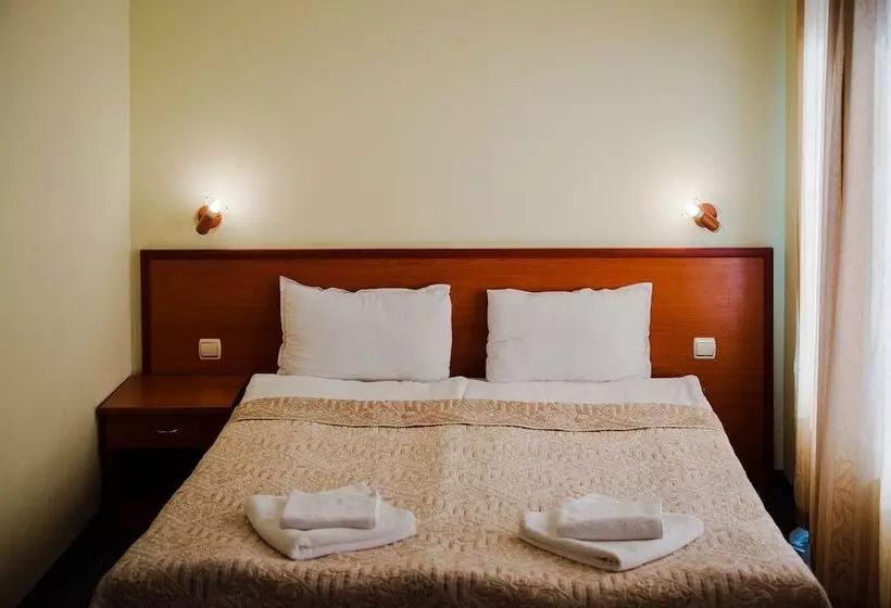 בית מלון כפרי Dionis