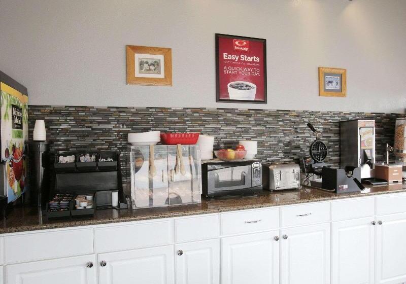 فندق Econo Lodge Near The Domain   The Arboretum