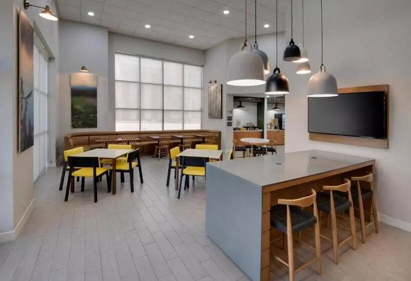 هتل Fairfield Inn & Suites Columbia Downtown