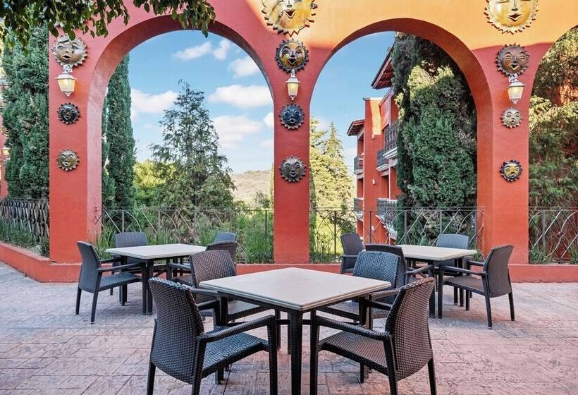 בית מלון כפרי Fiesta Americana Hacienda Ixtapan de la Sal