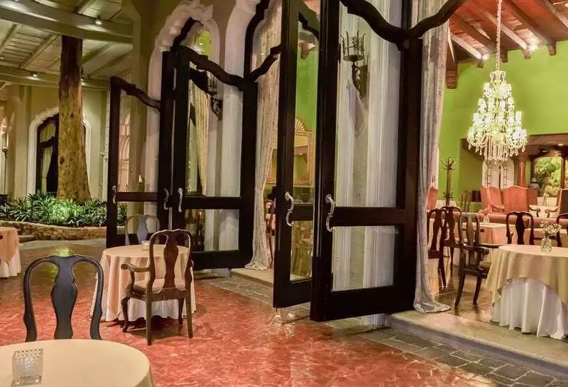 هتل Hilton Guatemala City