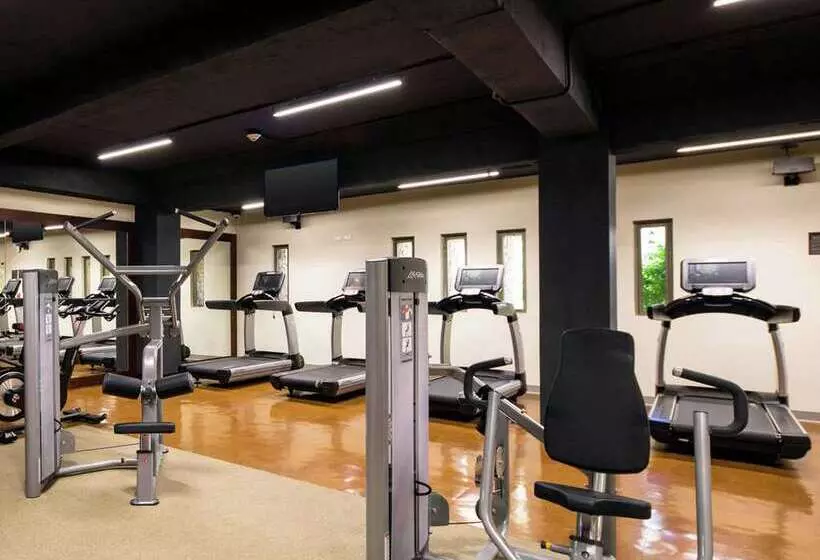 هتل Hilton Guatemala City