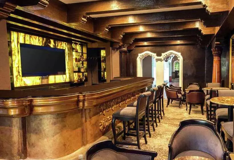 هتل Hilton Guatemala City