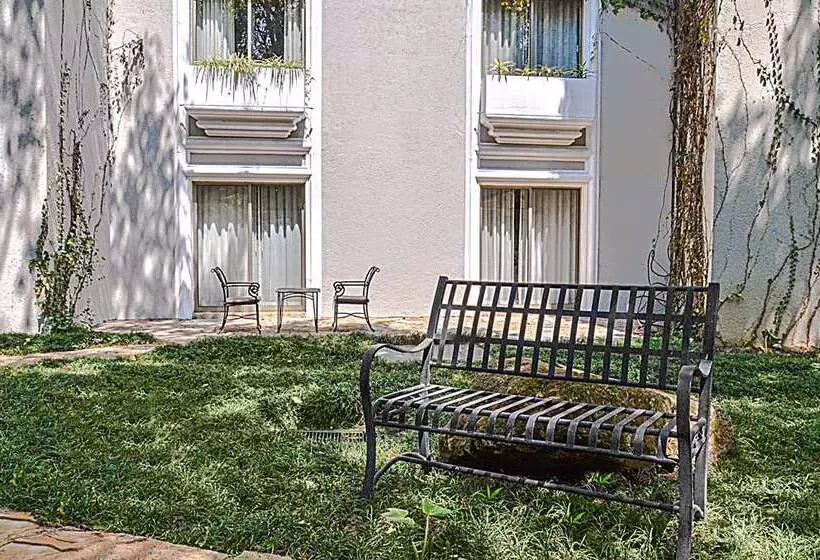 هتل Hilton Guatemala City