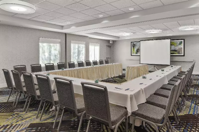 Holiday Inn Express Hotel Sacramento Airport Natomas By Ihg