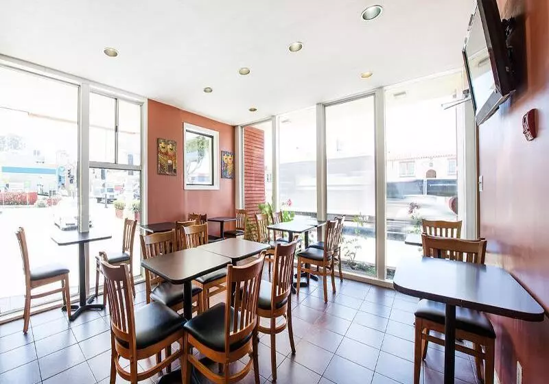 La Luna Inn, Ascend Hotel Collection