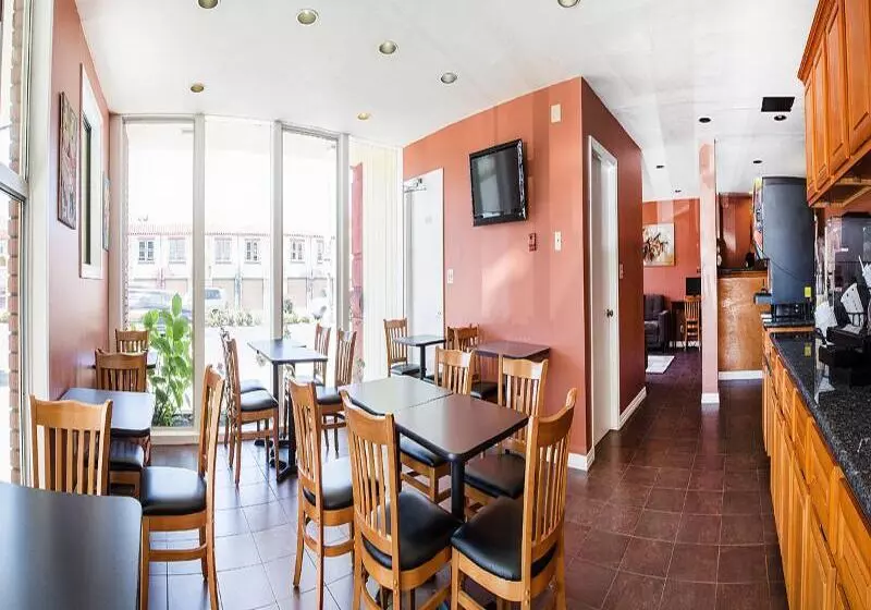 La Luna Inn, Ascend Hotel Collection