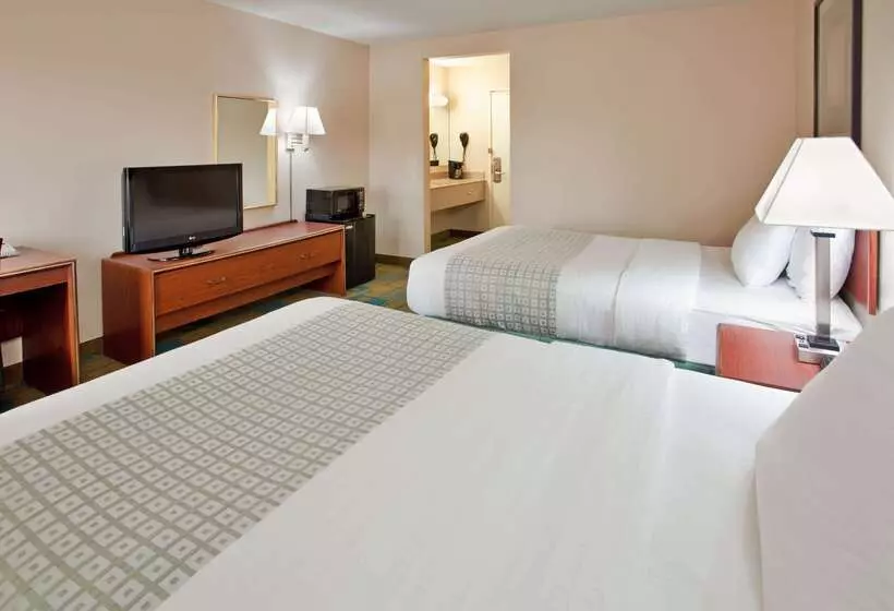 هتل La Quinta By Wyndham Des Moines West Clive