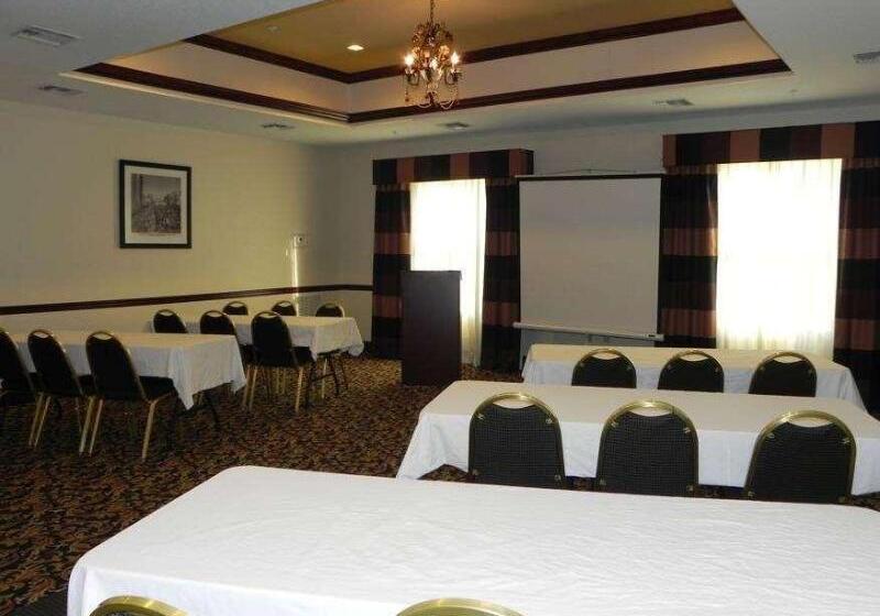 酒店 La Quinta By Wyndham Tampa Central