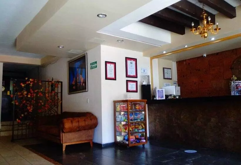 هتل Posada Tolosa